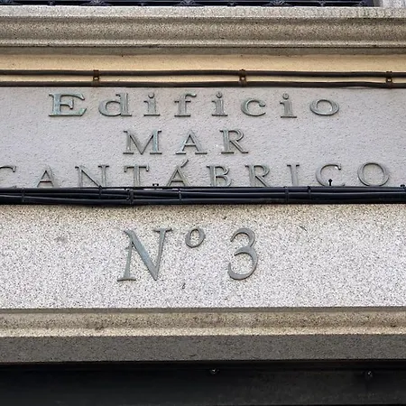 Cantabrico Vistas A La Ria Deribadeo ريباديو